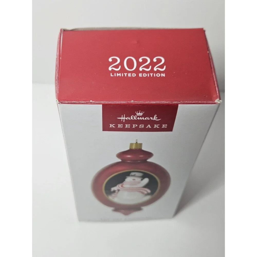 Hallmark 2022 Top Hat Snowman Ornament Limited Edition Indent Scene NIB
